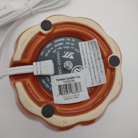 Yankee Candle - Pumpkin Electric Tart Wax Warmer Halloween, Fall, Autumn - new - Picture 4 of 5